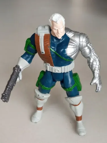 Boneco ToyBiz - Cable