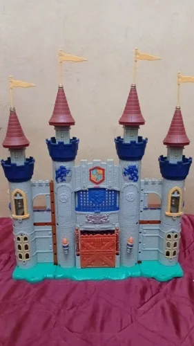 Castelo Imaginest - Semelhante a LEGO