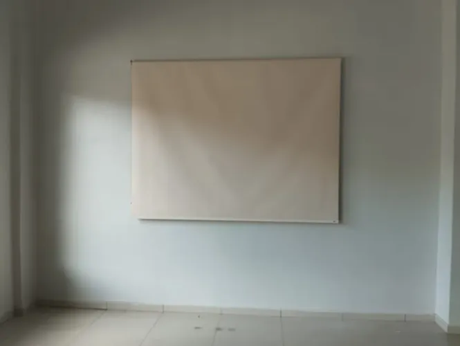 Trabalhamos com a venda de cortinas e persianas