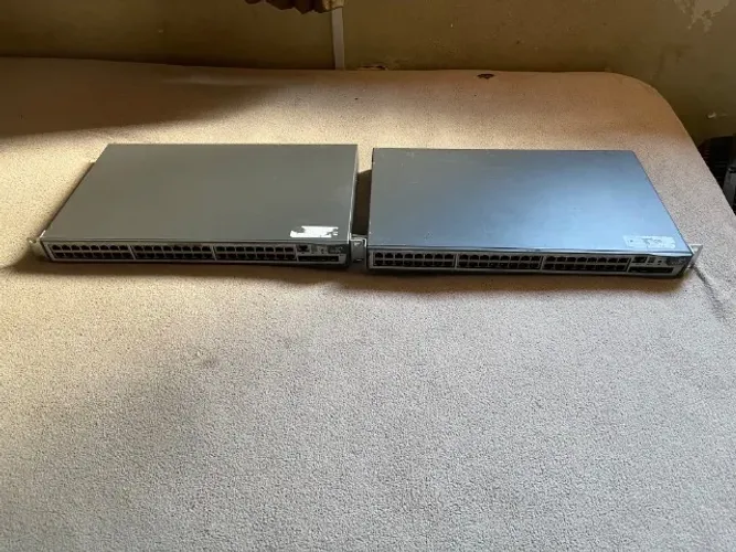2 Switch 3COM, Modelo 5500-EI 52 Port,  Os 2 Da Foto Por R$ 299,99, Leia o Anuncio!
