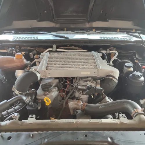 Nissan Frontier Se/se Strik/one CD 4X4 2.8 Dies 2006