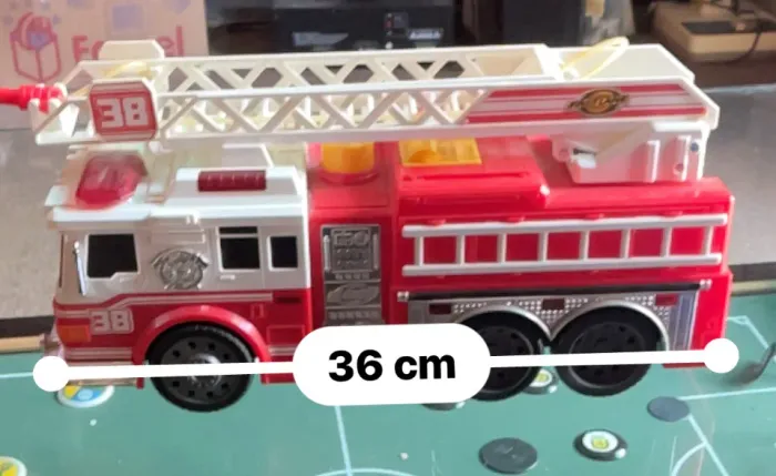 Caminhão de bombeiro de brinquedo