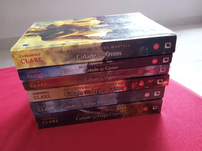Coleção de livros Os instrumentos Mortais