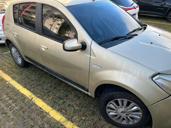 Renault Sandero Privilège Hi-flex 1.6 16V 5P AUT 2012