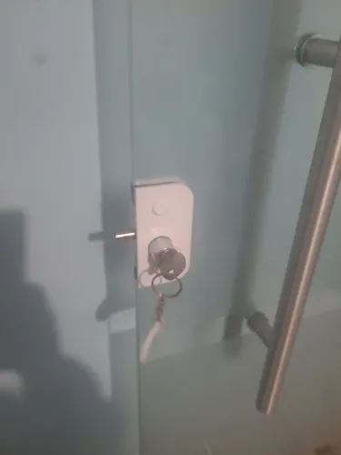 Vendo porta de vidro