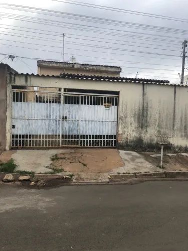 Casa na Ceilândia qnq 