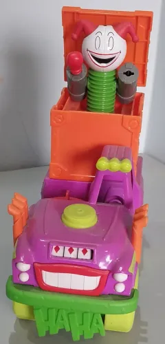 Brinquedo Imaginext Carro Surpresa do Coringa