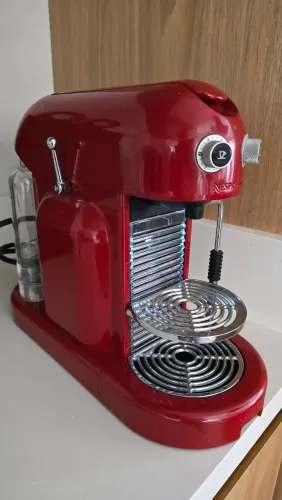 CAFETEIRA NESPRESSO MAESTRIA