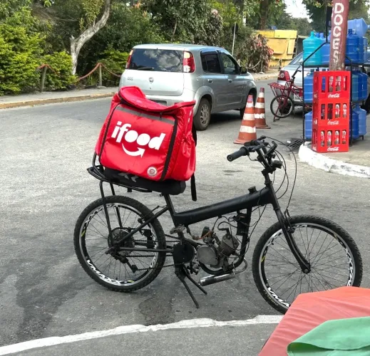 VENDE-SE BICICLETA MOTORIZADA 80CC