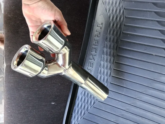 Ponteira de descarga de inox, carro turbo! Bandeja de porta malas.