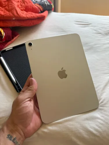 iPad A16 128GB Prata + Apple Pencil + Capa | Bateria 100% | Garantia Apple