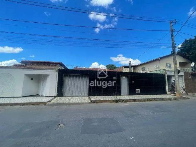 Casa para alugar, 3 quartos, 1 suíte, 1 vaga, Jardim Palmeiras - Montes Claros/MG - R$ 3.0