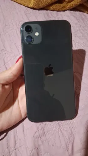 IPHONE 11 64 GB nunca mexido