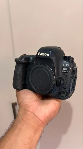 Canon EOS 6D mark II 2.500,00