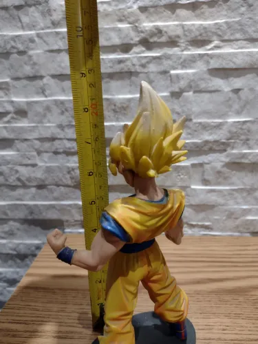 Son Goku SSJ1