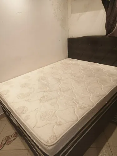 Cama Queen Com Cabeceira