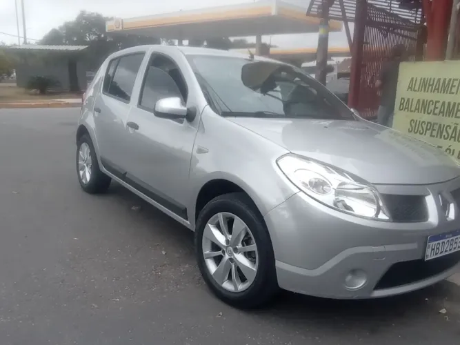 Renault Sandero Expression Hi-flex 1.6 8V 5P 2011
