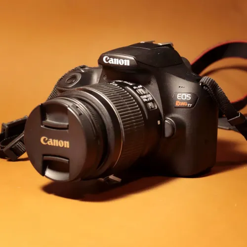 Câmera Canon T7 Nova!