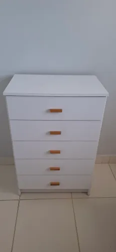 Cômoda Excelente