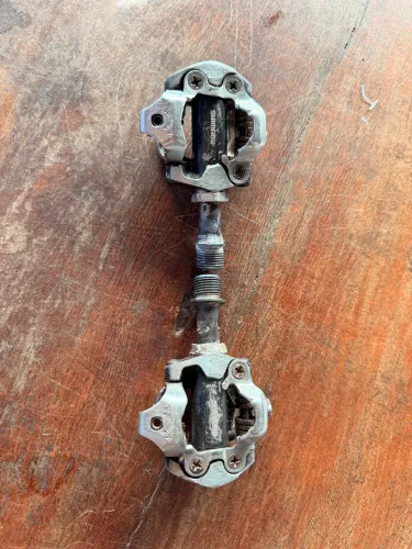 Pedal clip shimano