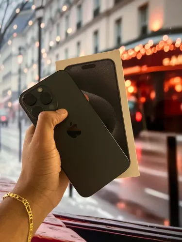 iPhone 15 pro max 256gb