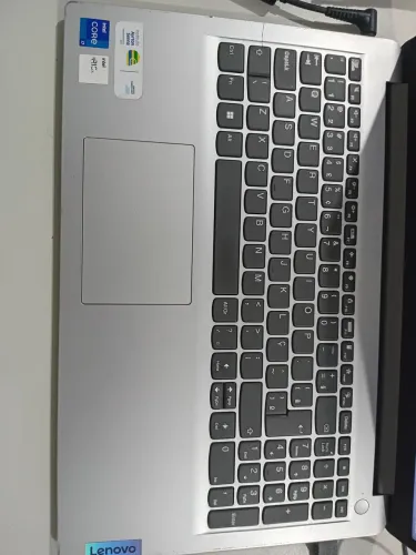 Notebook Lenovo Core i7