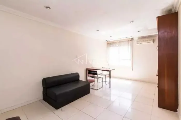 Kitnet/Conjugado : / Residencial / Centro