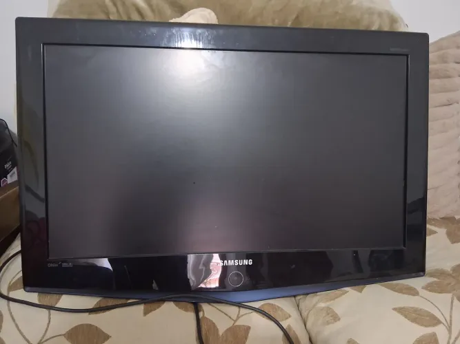 TV SAMSUNG 32" 400,00