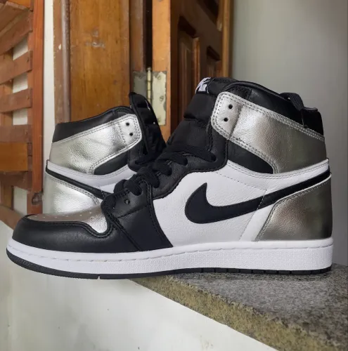 Air Jordan 1 High OG Silver Toe