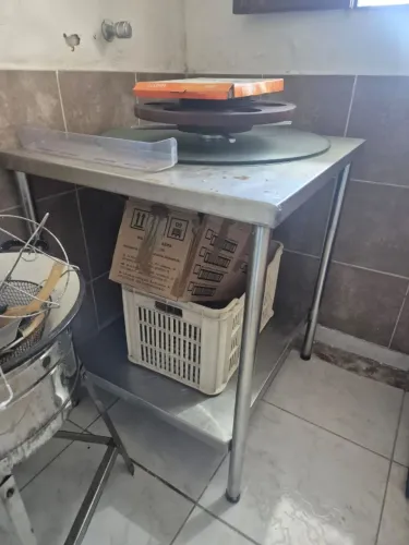 MESA INOX
