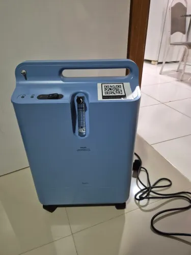 Concentrador de Oxigênio Philips Respironics EverFlo 5L - Sem Uso