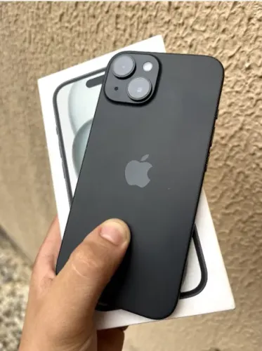 iPhone 15 128GB | Completo na Caixa e capinhas de brinde