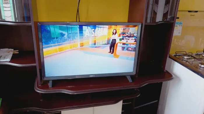 TV LG SMART 32"