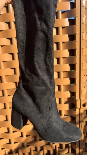 Bota feminina Over The Knee Via Marte