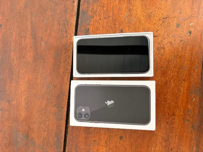 iPhone 11 64 GB