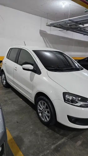 Volkswagen Fox 1.6 MI Total Flex 8V 5P 2014