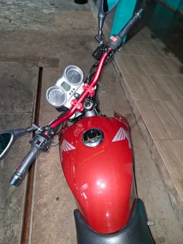 Moto cbx twister  ano 2006,super conservada