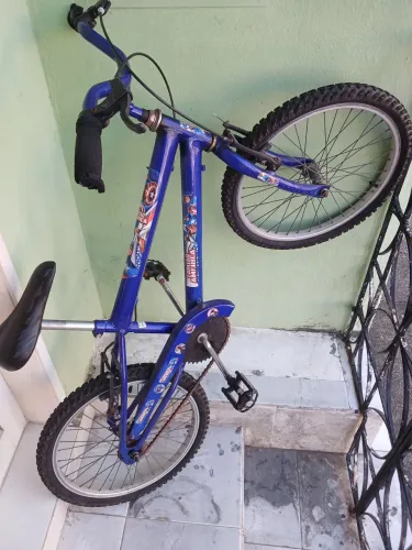 Bicicleta Capitão América aro 20