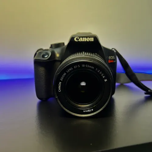 Canon T6 EOS Rebel 18-55mm ls III Kit