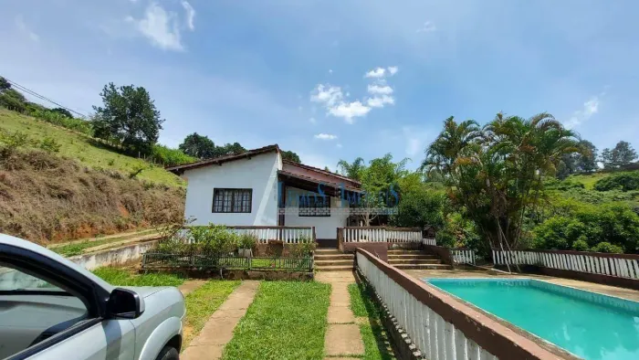 Chácara com 4 dormitórios à venda, 5000 m² por R$ 650.000,00 - Dos Tenentes - Extrema/MG