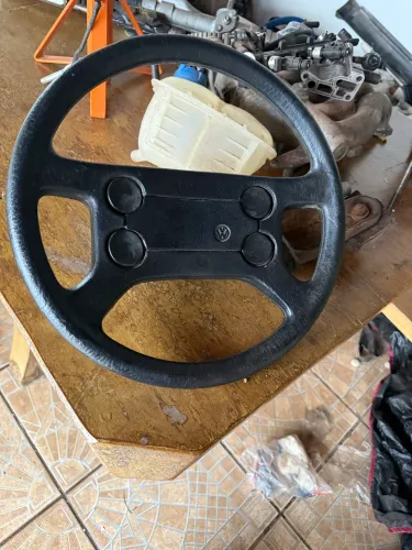 Vendo volante 4 bolas 