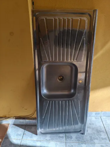 pia inox 1,20 x 0,56 conservada 120,00