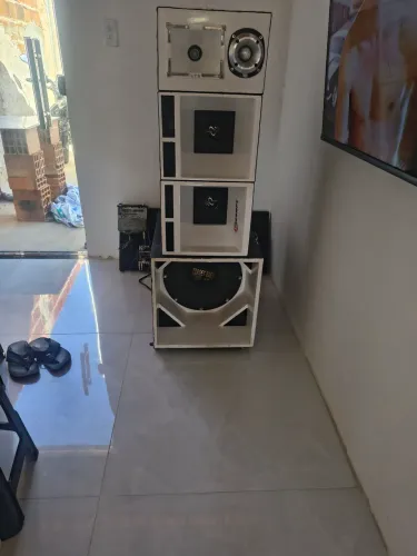 Vendo esse som automotivo completo