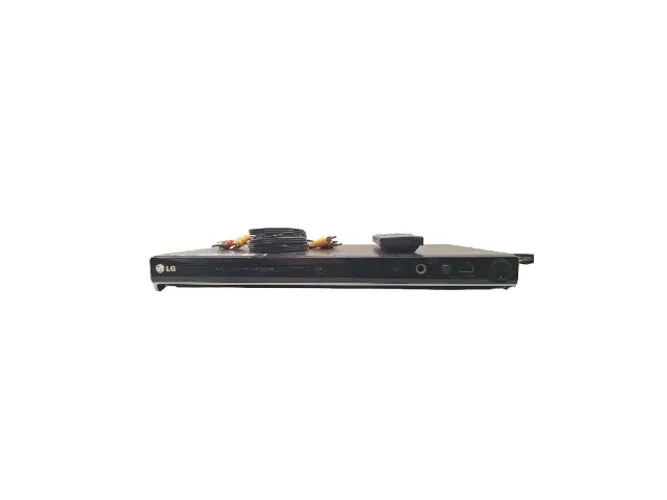 DVD Player LG modelo DV556 com controle remoto paralelo
