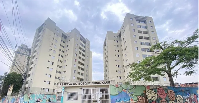 LINDO APARTAMENTO EM CONDOMÍNIO COM LAZER DE CLUBE E PRÓXIMO À ESTAÇÃO CAPÃO REDONDO!