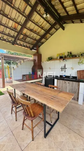 Sobrado com 3 quartos