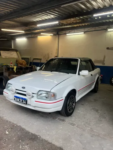 Ford Escort XR3 1.8 / 1.6 Conversível 1991
