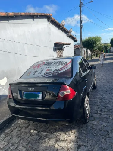 Ford Fiesta Sed. 1.6 8V Flex 4P 2006