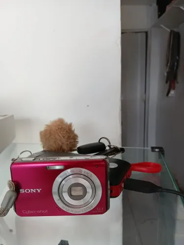 Câmera fotográfica sony cyber shot 12.1 megapixels