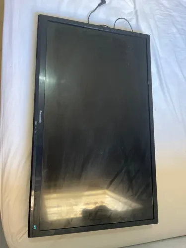 Tv Panasonic ( pega tudo ) / não é smart !